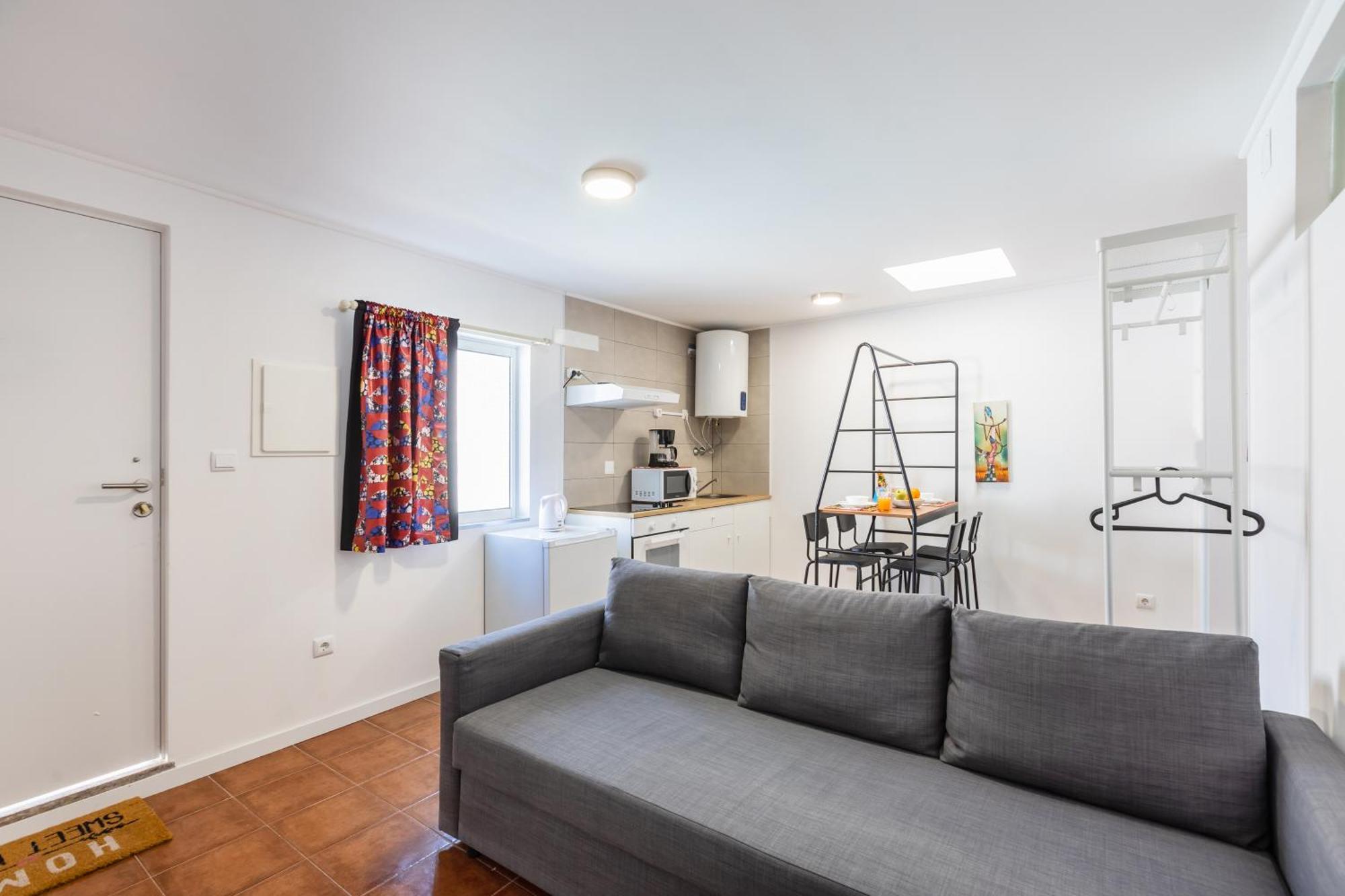 Live, Laugh, Love Beach Guest Home With Ac Madalena  Phòng bức ảnh