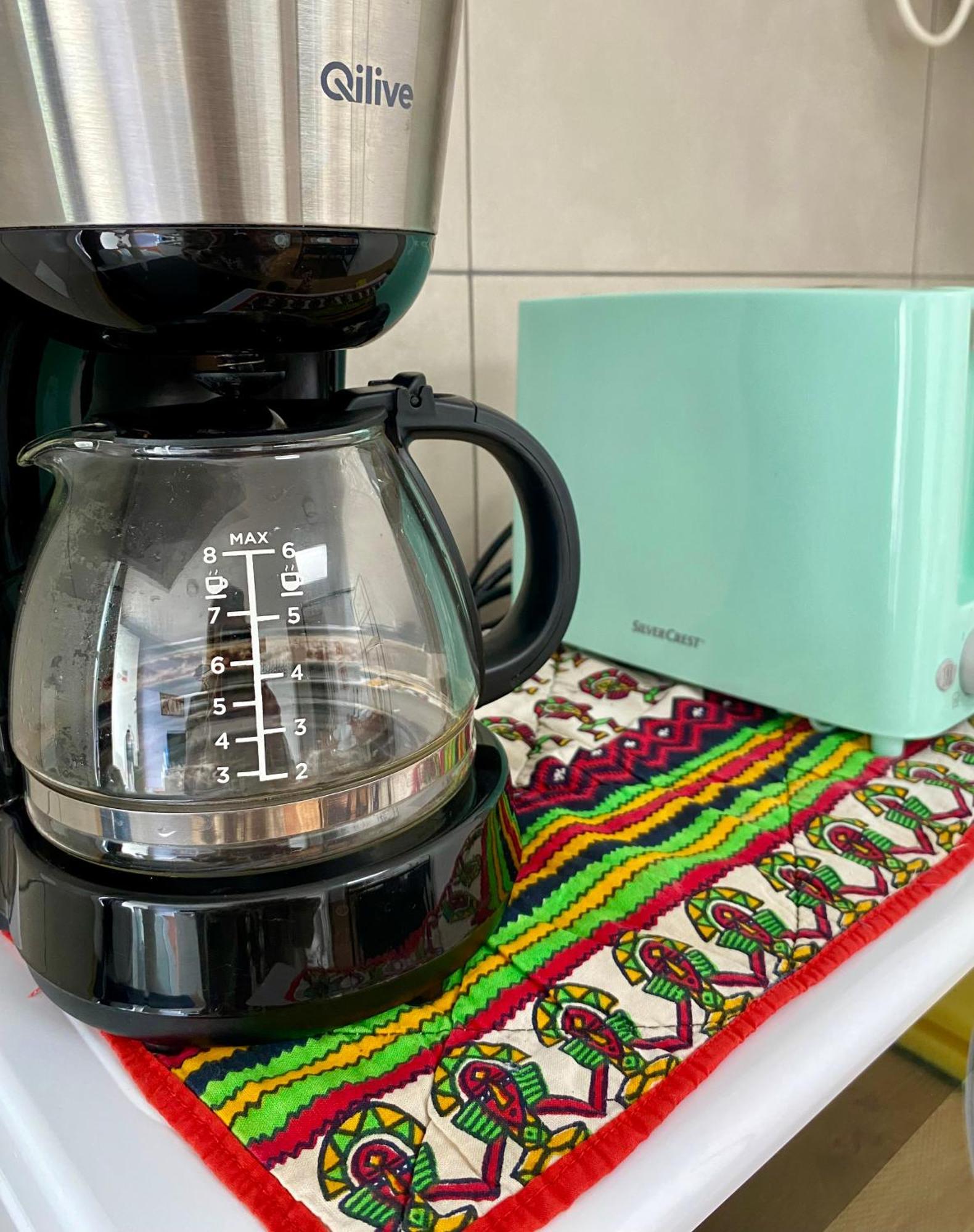 Live, Laugh, Love Beach Guest Home With Ac Madalena  Phòng bức ảnh
